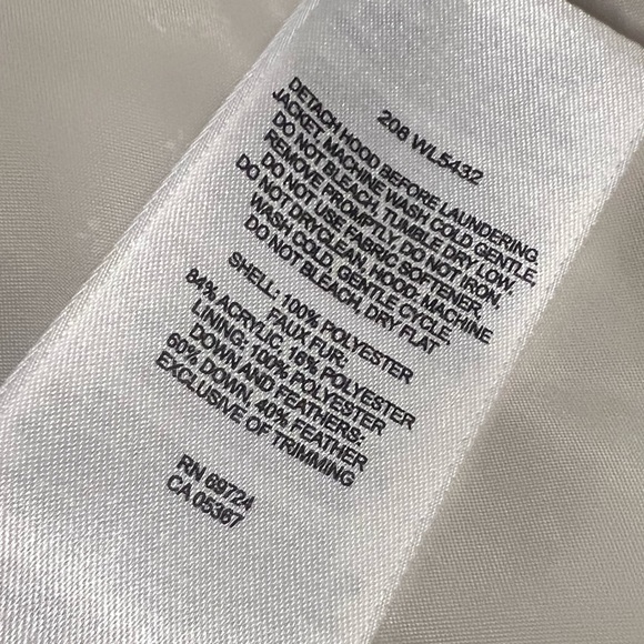 Columbia Off-White Women’s Puffer Ski Jacket Small — Lightweight Warm Coat - Picture 8 of 8